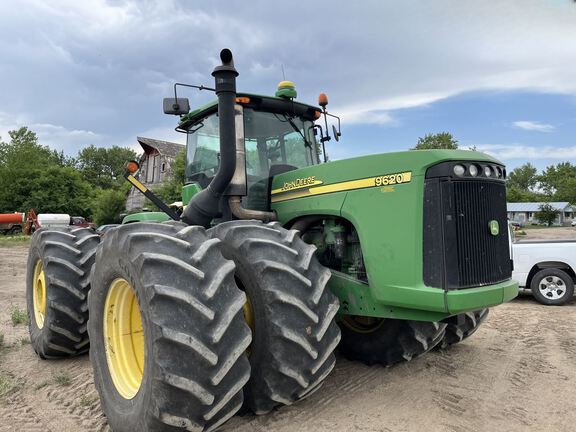 2006 John Deere 9620 Tractor 4WD