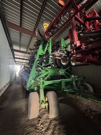2020 John Deere 1890 Air Seeder