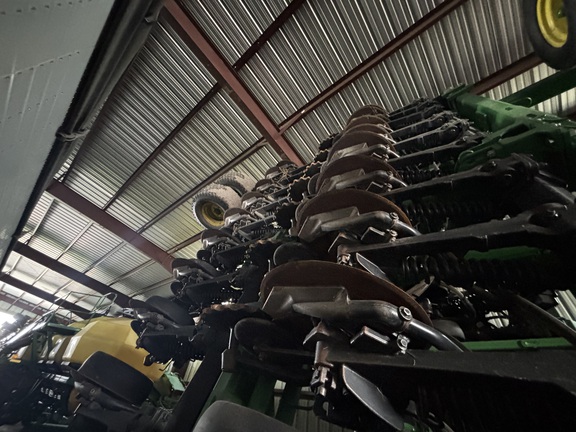 2020 John Deere 1890 Air Seeder