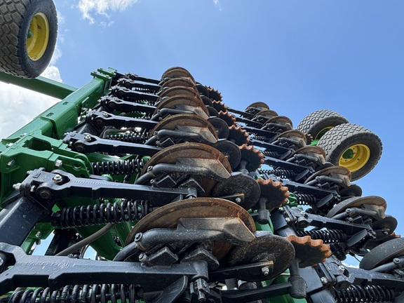 2024 John Deere N560 Air Seeder