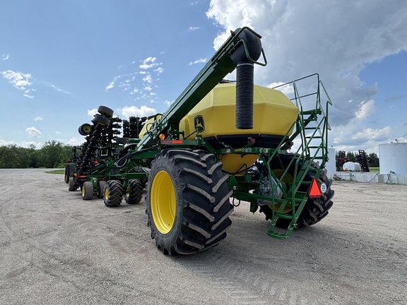 2024 John Deere N560 Air Seeder