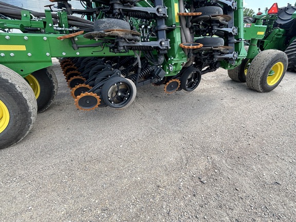 2024 John Deere N560 Air Seeder