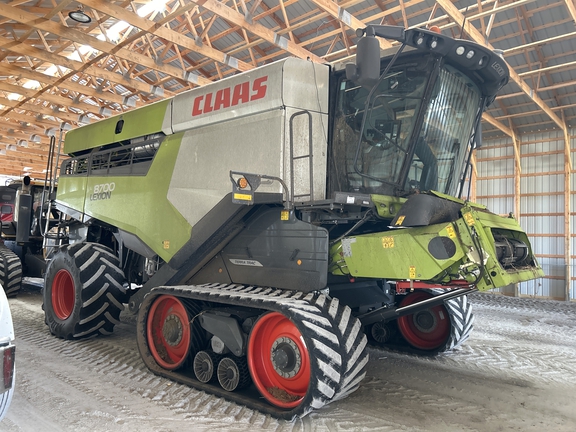 2021 CLAAS 8700TT Combine