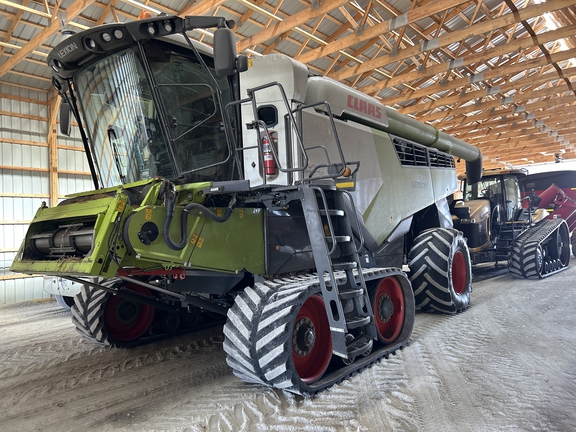 2021 CLAAS 8700TT Combine