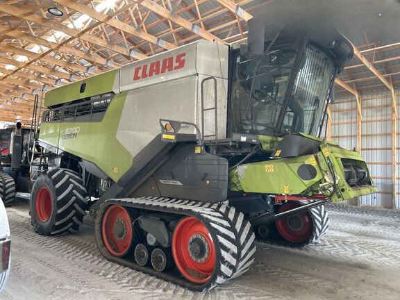 2021 CLAAS 8700TT Combine