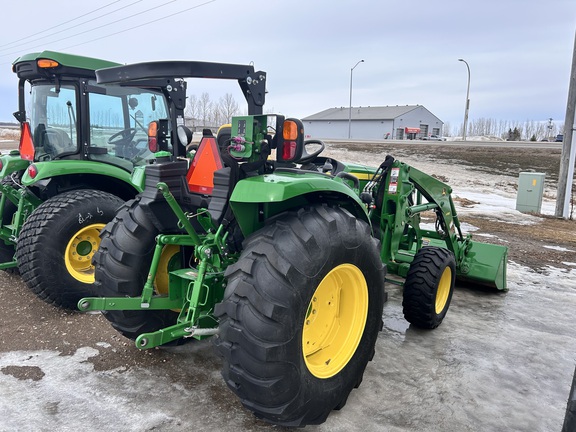2015 John Deere 4052R Tractor Compact