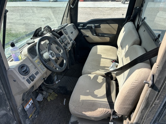 2020 John Deere XUV 835R ATV