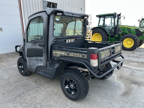 2020 John Deere XUV 835R ATV