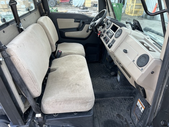 2020 John Deere XUV 835R ATV