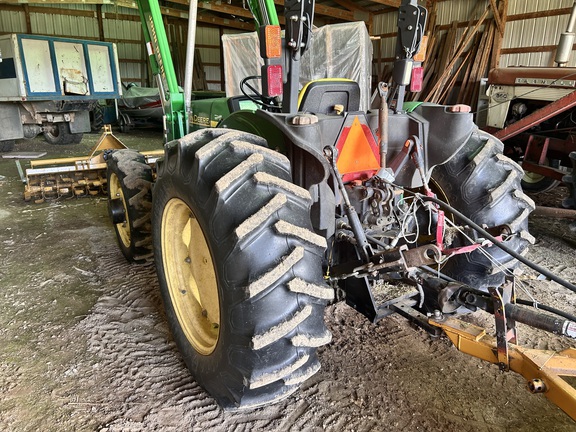 2004 John Deere 5205 Tractor