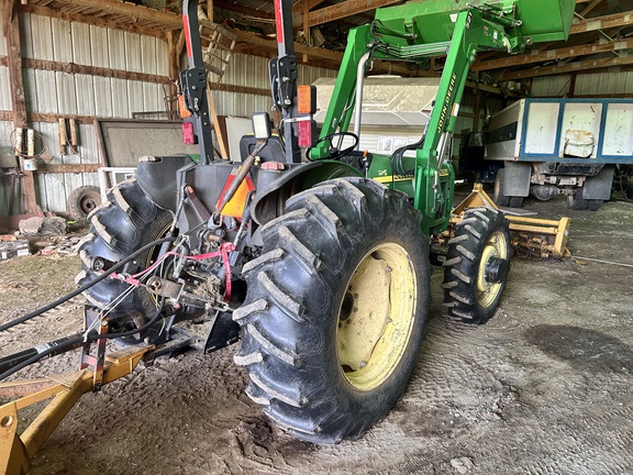 2004 John Deere 5205 Tractor