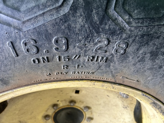 2004 John Deere 5205 Tractor