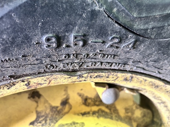 2004 John Deere 5205 Tractor