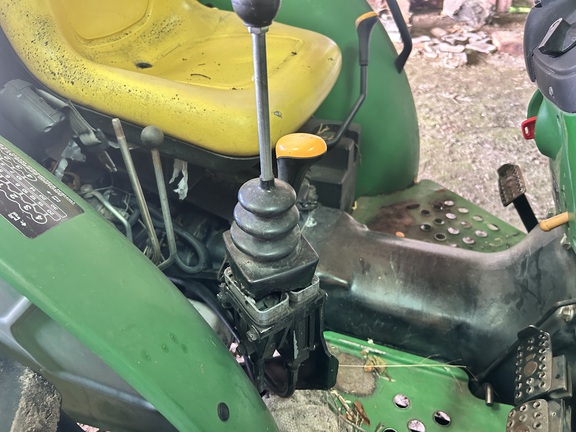 2004 John Deere 5205 Tractor