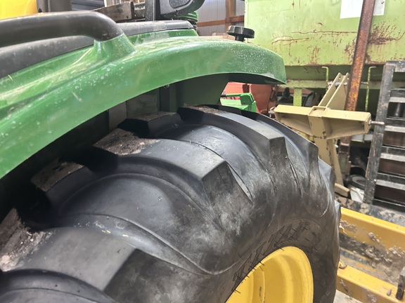 2018 John Deere 4052R Tractor Compact