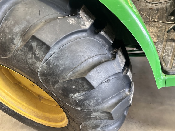 2018 John Deere 4052R Tractor Compact