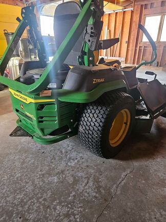2024 John Deere Z530R Mower/Zero Turn
