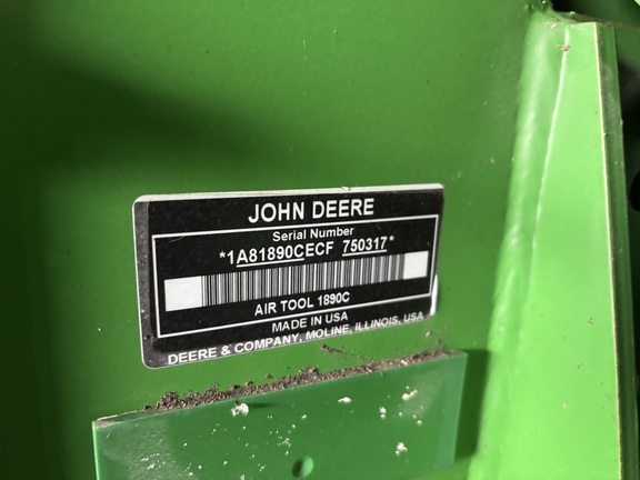 2013 John Deere 1890 Air Seeder