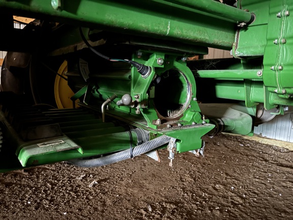2013 John Deere 1890 Air Seeder