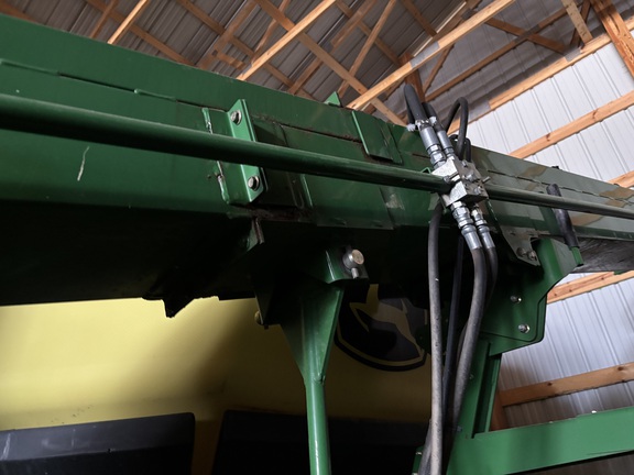 2013 John Deere 1890 Air Seeder