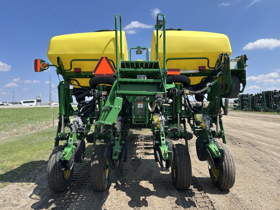 2007 John Deere 1770NT CCS Planter