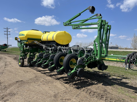 2007 John Deere 1770NT CCS Planter