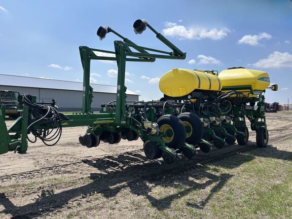 2007 John Deere 1770NT Planter