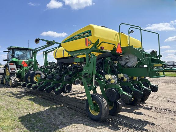 2007 John Deere 1770NT Planter