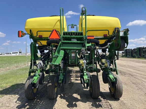 2007 John Deere 1770NT Planter