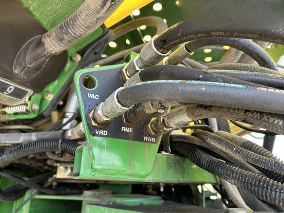2007 John Deere 1770NT Planter