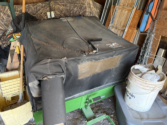 2012 John Deere X724 Garden Tractor
