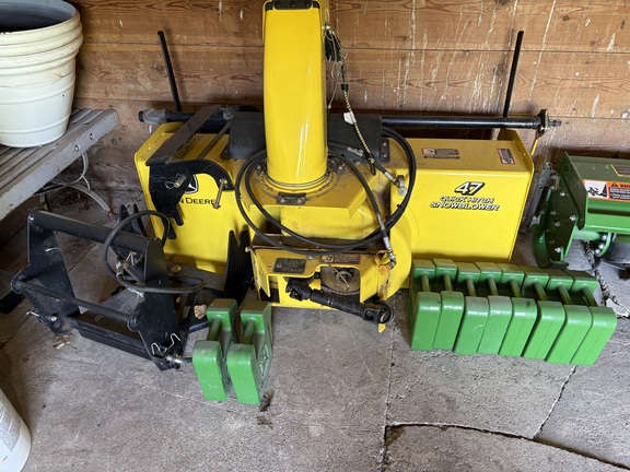 2012 John Deere X724 Garden Tractor
