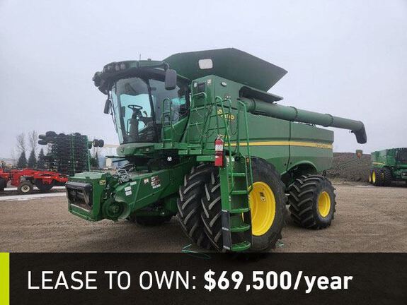 2022 John Deere S780 Combine