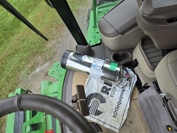 2023 John Deere S780 Combine