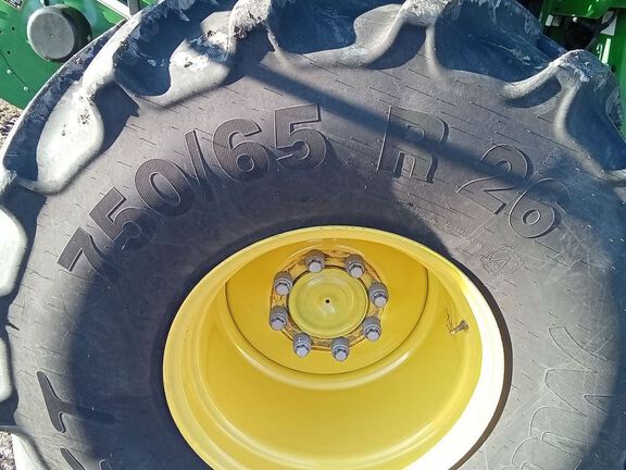 2023 John Deere S780 Combine