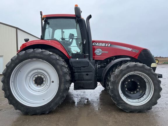 2013 Case 290 Tractor