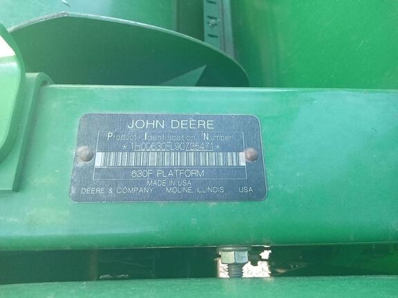 2009 John Deere 630F Header Combine