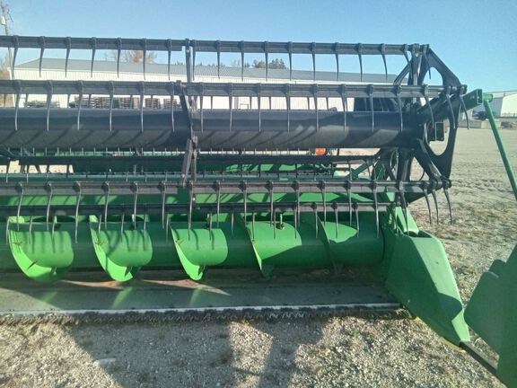 2009 John Deere 630F Header Combine