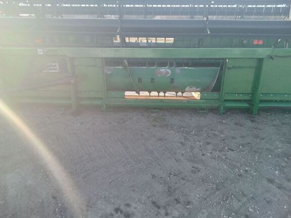 2009 John Deere 635F Header Combine