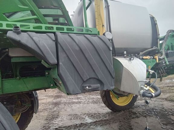 2018 John Deere R4038 Sprayer/High Clearance