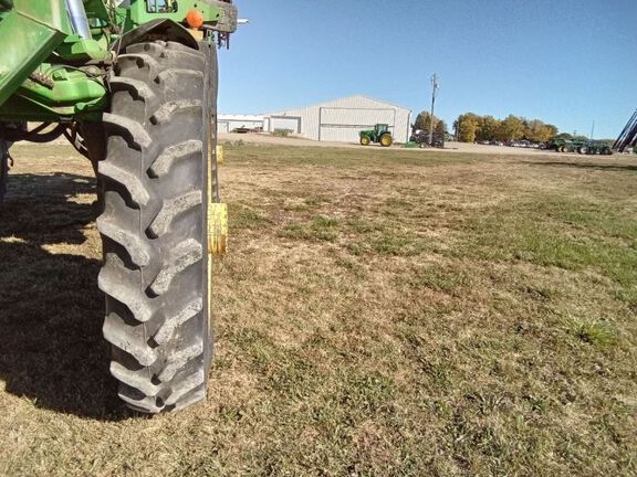 2009 John Deere 4730 Sprayer/High Clearance