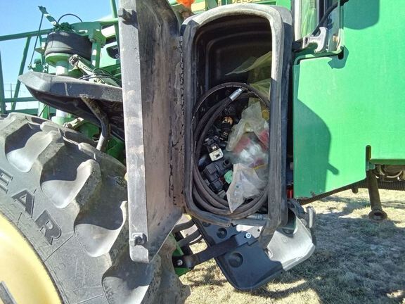 2009 John Deere 4730 Sprayer/High Clearance