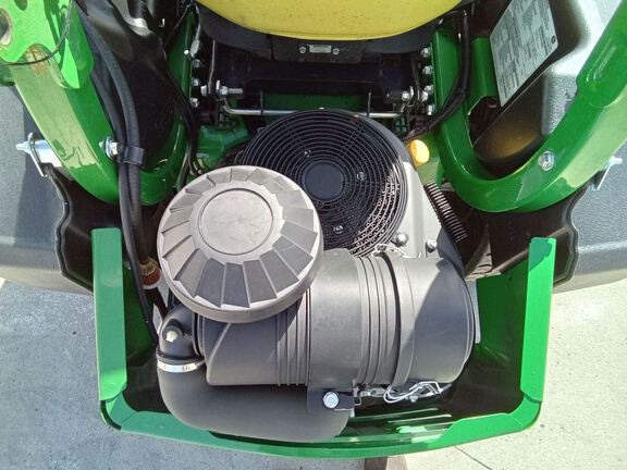 2017 John Deere Z930R Mower/Zero Turn