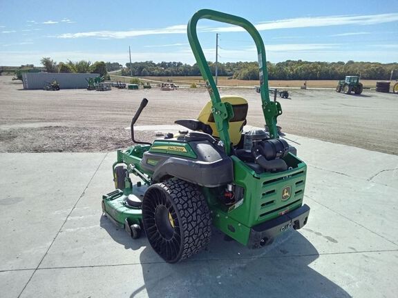 2017 John Deere Z930R Mower/Zero Turn