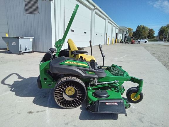 2017 John Deere Z930R Mower/Zero Turn