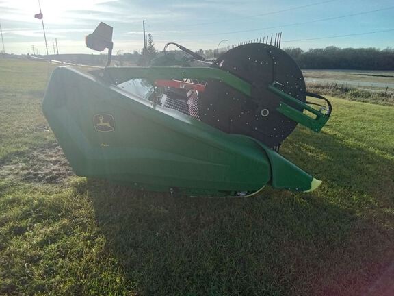 2023 John Deere HD40F Header Combine