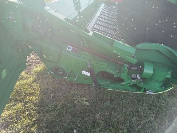 2023 John Deere HD40F Header Combine