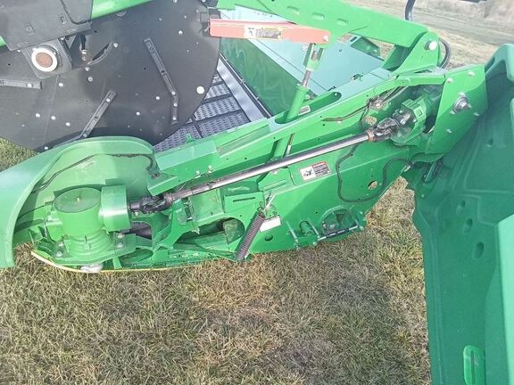 2023 John Deere HD40F Header Combine