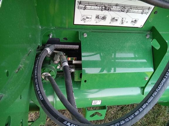 2023 John Deere HD40F Header Combine