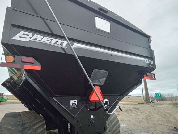 2023 Brent 1398 Grain Cart